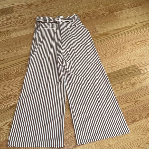 New! New York & Co SZ 18, striped palazzo pants. - Picture 9 of 12